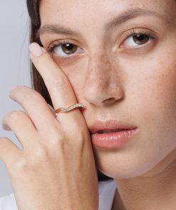 Alternative view of Weves of Elegance